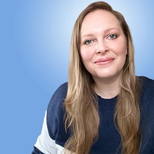Headshot of Pam Aungst Cronin, AI-SEO Expert and female business owner